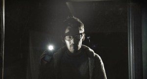 sinister flash light