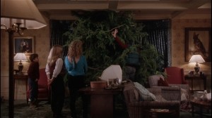 Christmas Vacation Family Tree Living Room